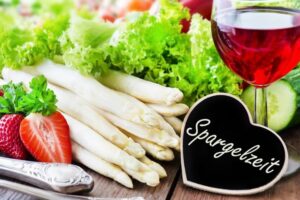 Spargelbuffet im Restaurant